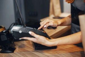 Beragam Jenis Alat Pembayaran Non Tunai Untuk UMKM 1